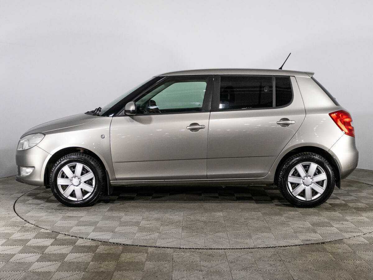 Skoda Fabia, 2012 Фото №8
