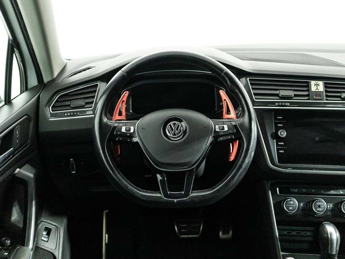 Volkswagen Tiguan, 2020 Фото №19