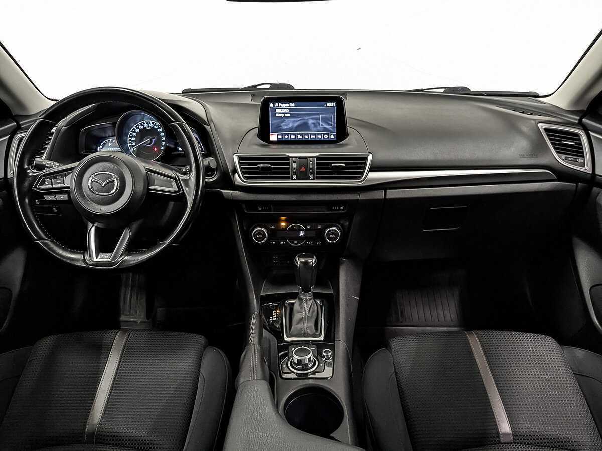 Mazda 3, 2018 Фото №12