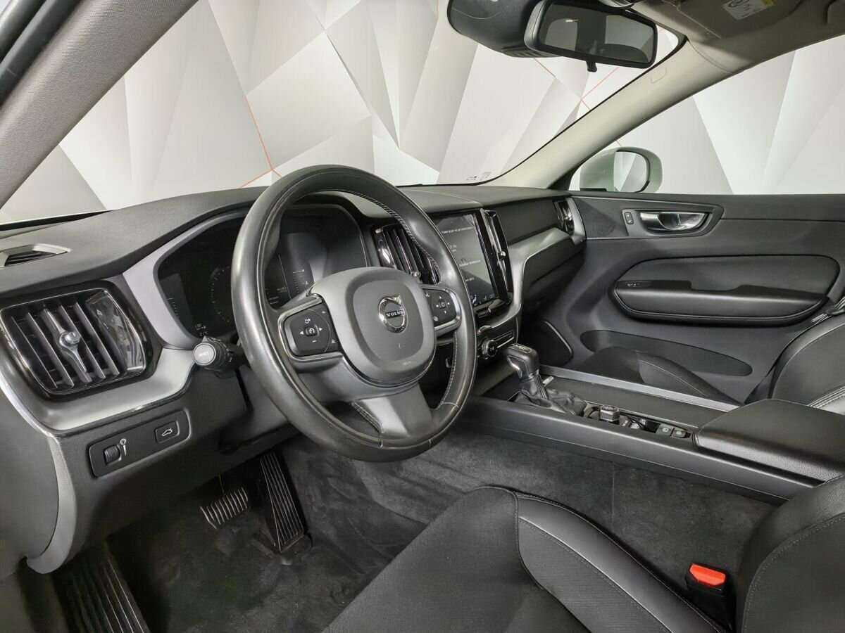 Volvo XC60, 2019 Фото №14