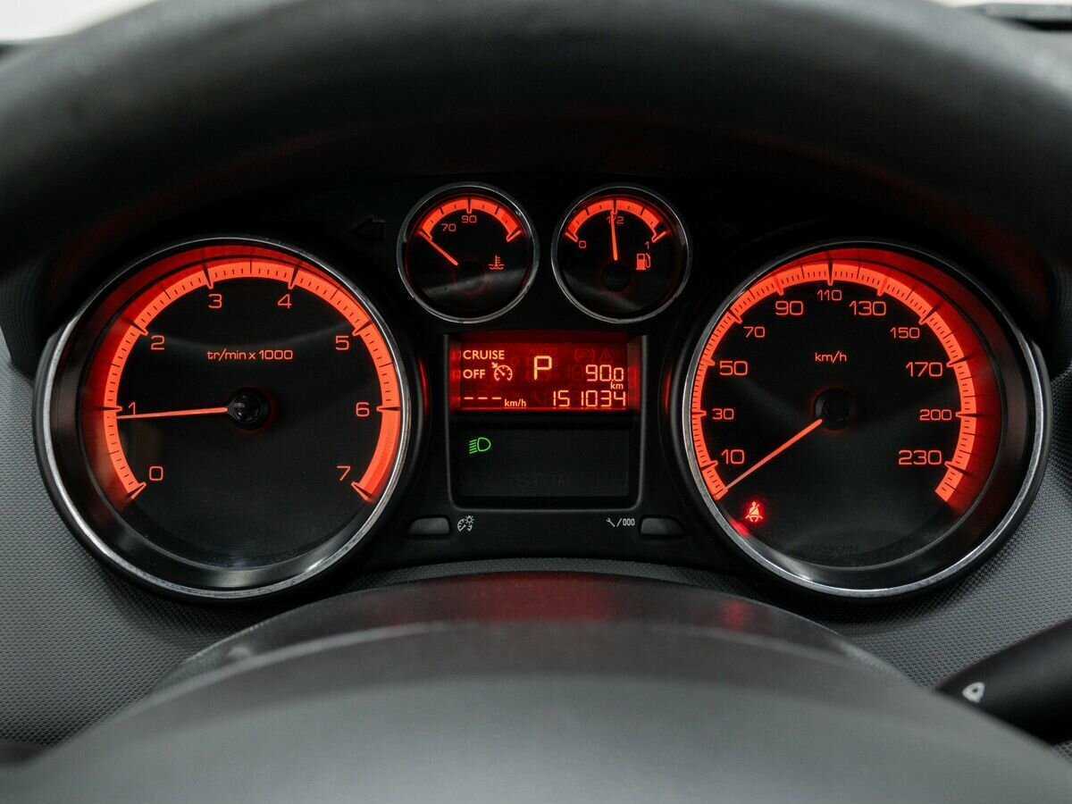 Peugeot 408, 2013 Фото №22