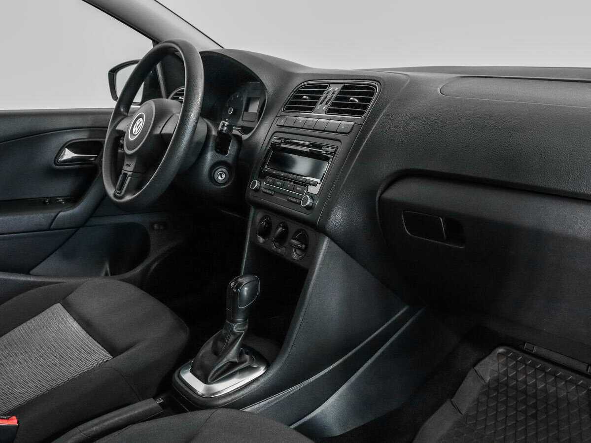 Volkswagen Polo, 2012 Фото №11
