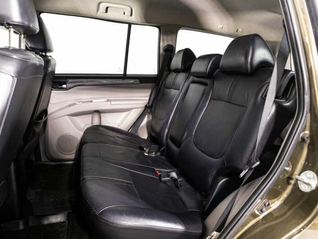 Mitsubishi Pajero Sport, 2014 Фото №10