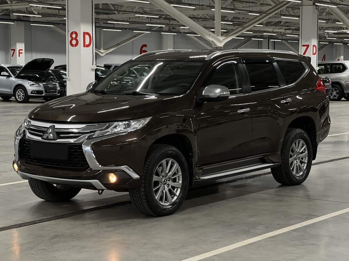 Mitsubishi Pajero Sport, 2018 Фото №1