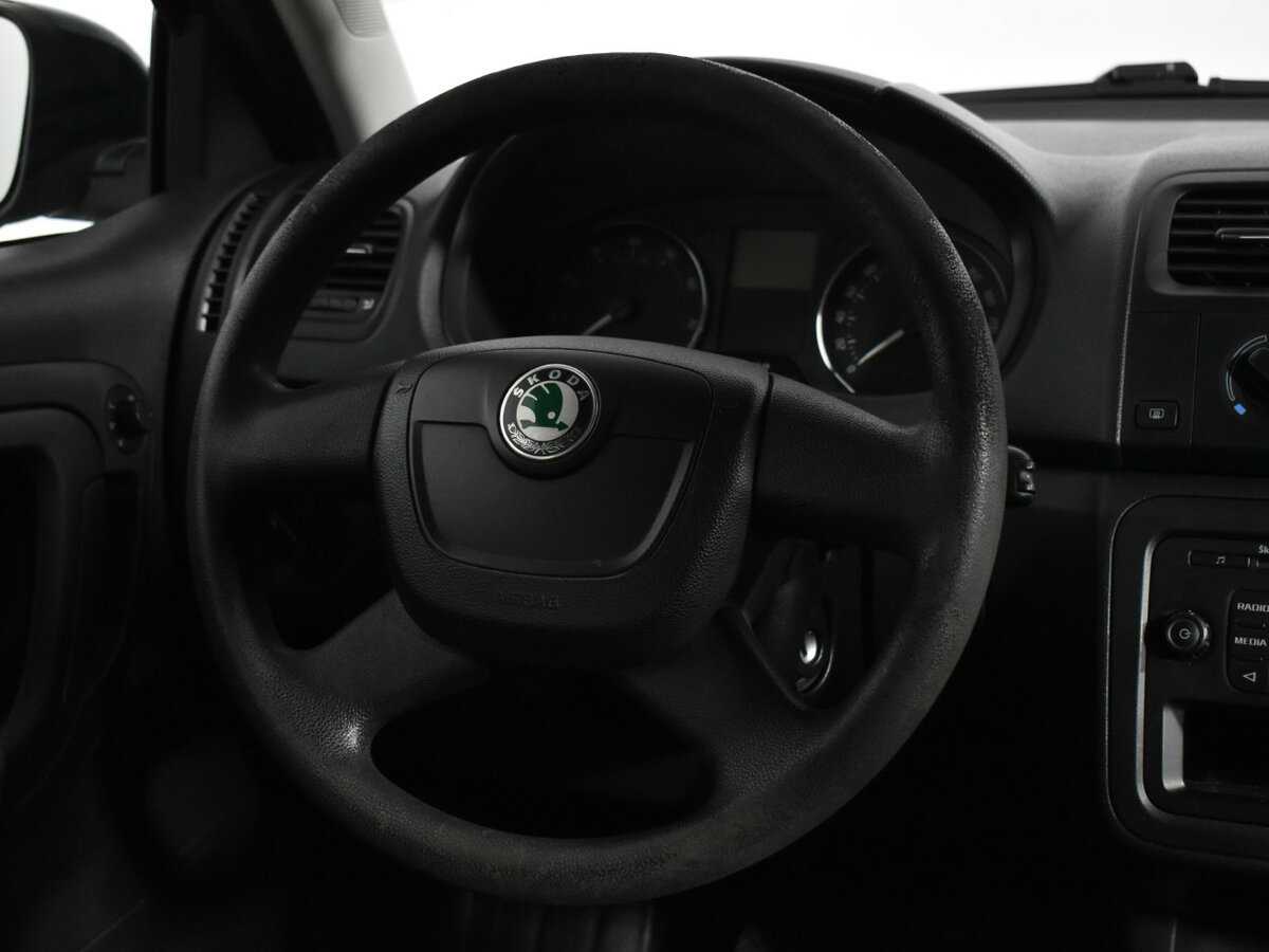 Skoda Fabia, 2012 Фото №12