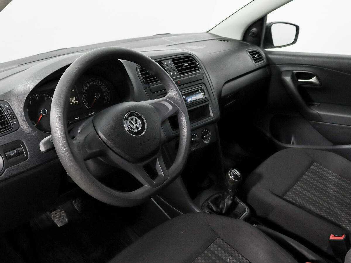 Volkswagen Polo, 2018 Фото №7