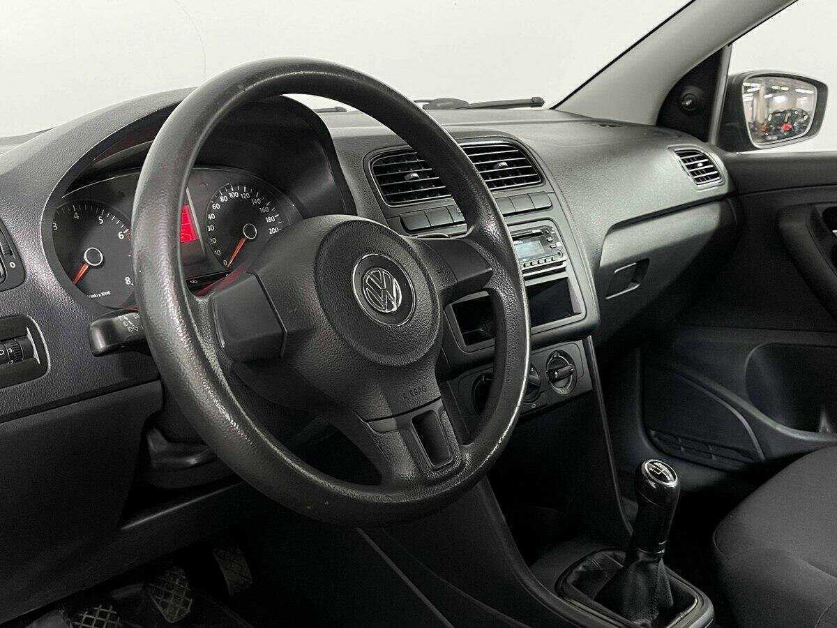 Volkswagen Polo, 2012 Фото №11