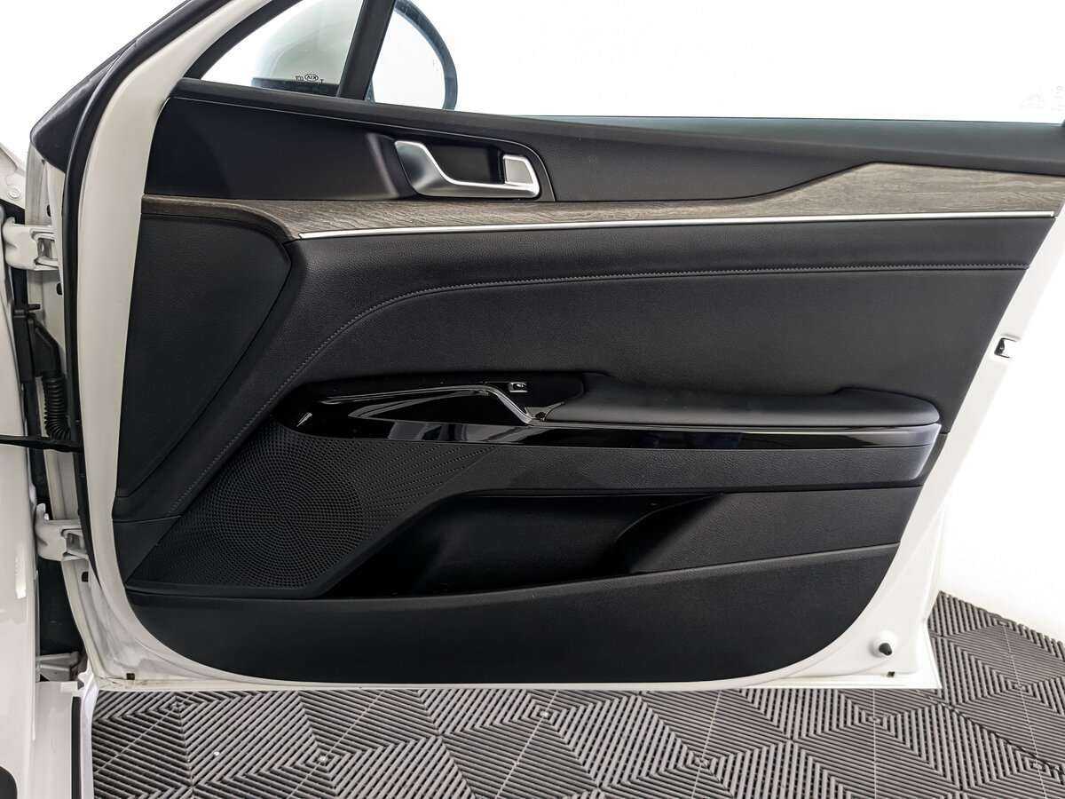 Kia K5, 2020 Фото №25