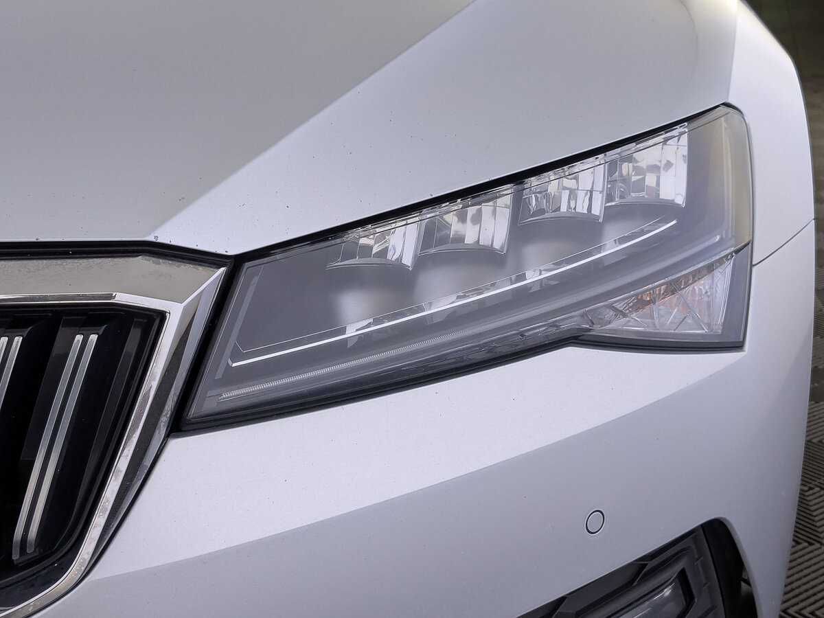Skoda Superb, 2021 Фото №10