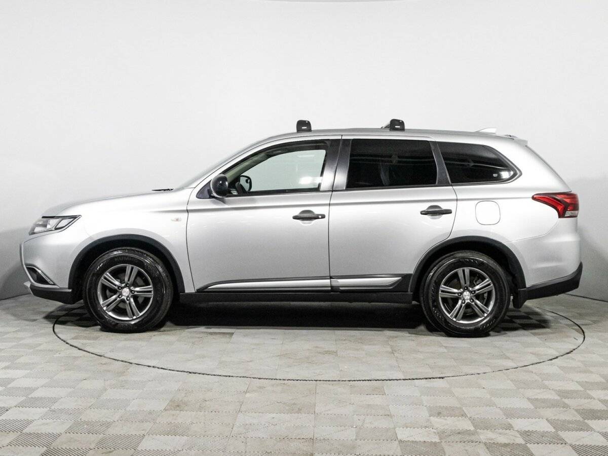 Mitsubishi Outlander, 2017 Фото №8