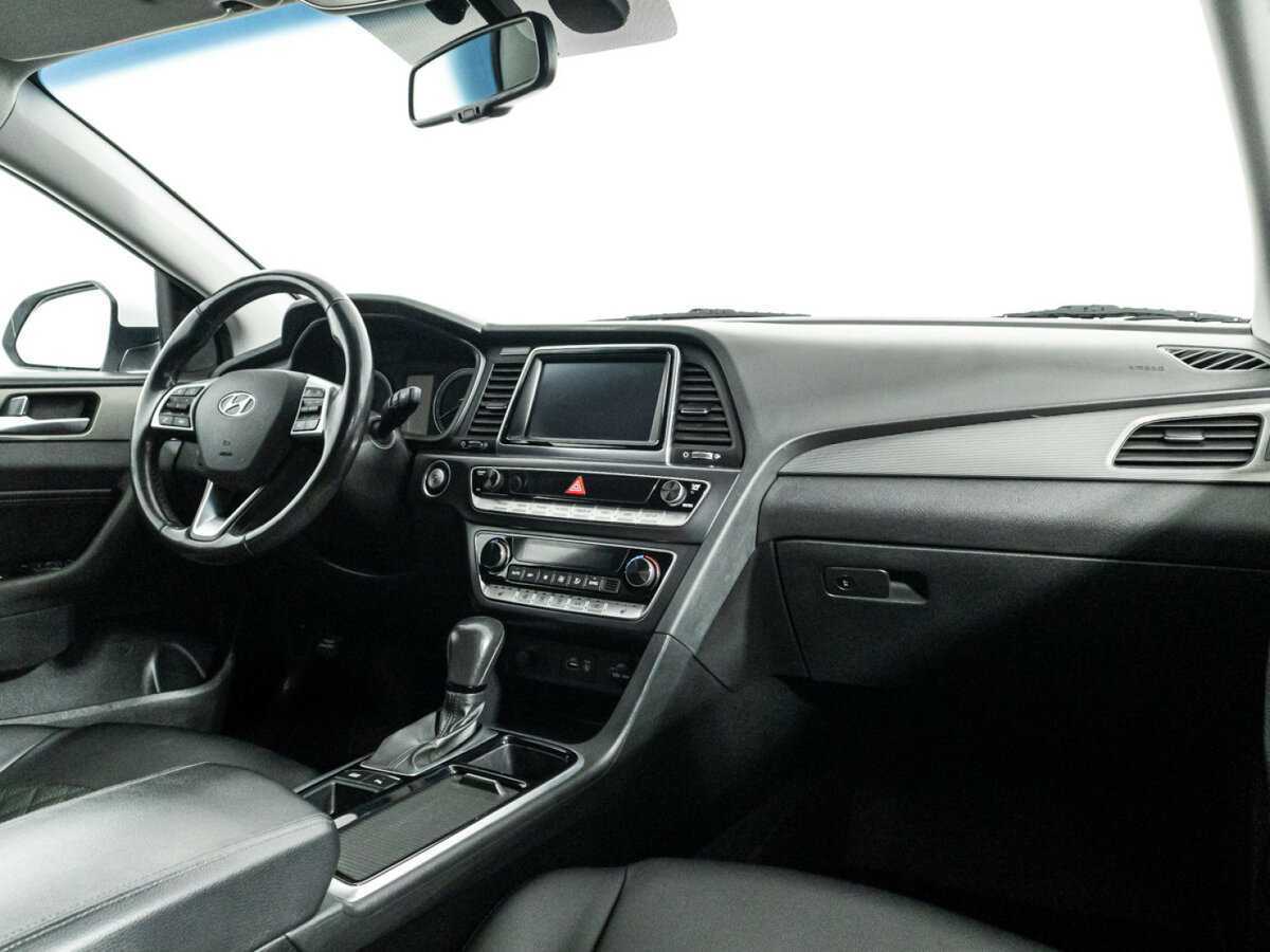 Hyundai Sonata, 2018 Фото №9