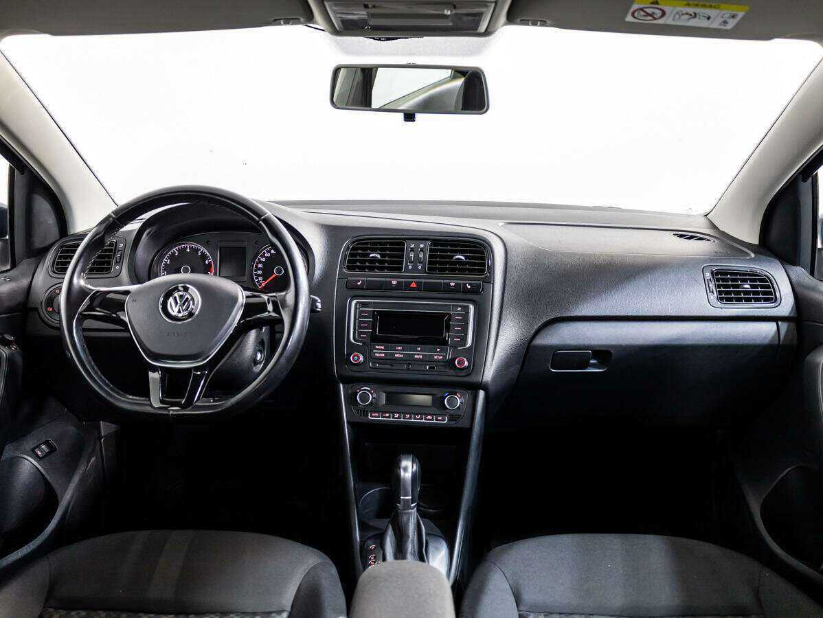 Volkswagen Polo, 2017 Фото №8
