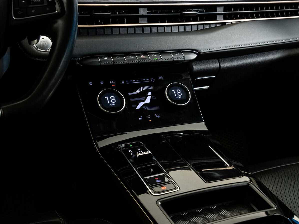 EXEED LX, 2022 Фото №14