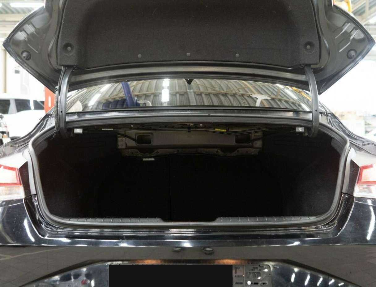 Hyundai Elantra, 2021 Фото №8