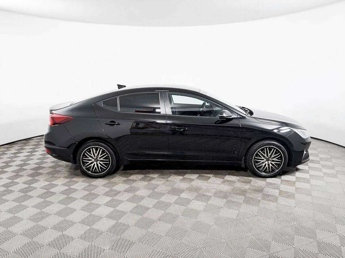 Hyundai Elantra, 2019 Фото №3
