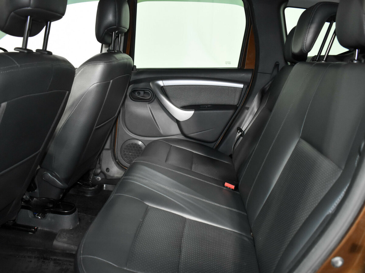 Renault Duster I, 2012 Фото №17