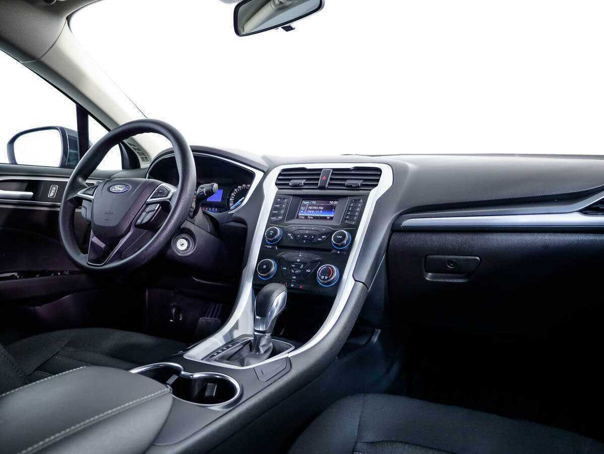 Ford Mondeo, 2017 Фото №8