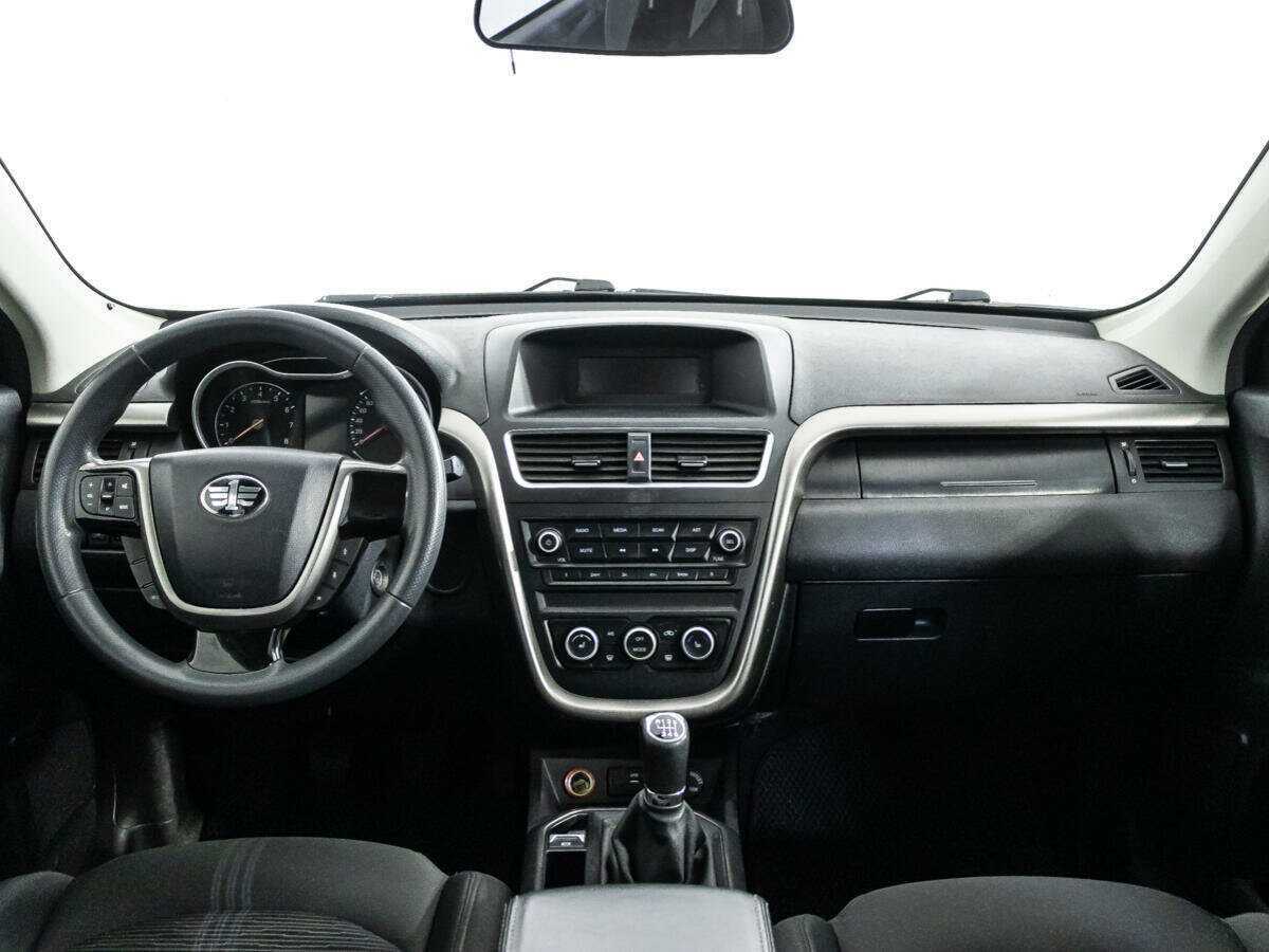 FAW Besturn X80, 2019 Фото №13