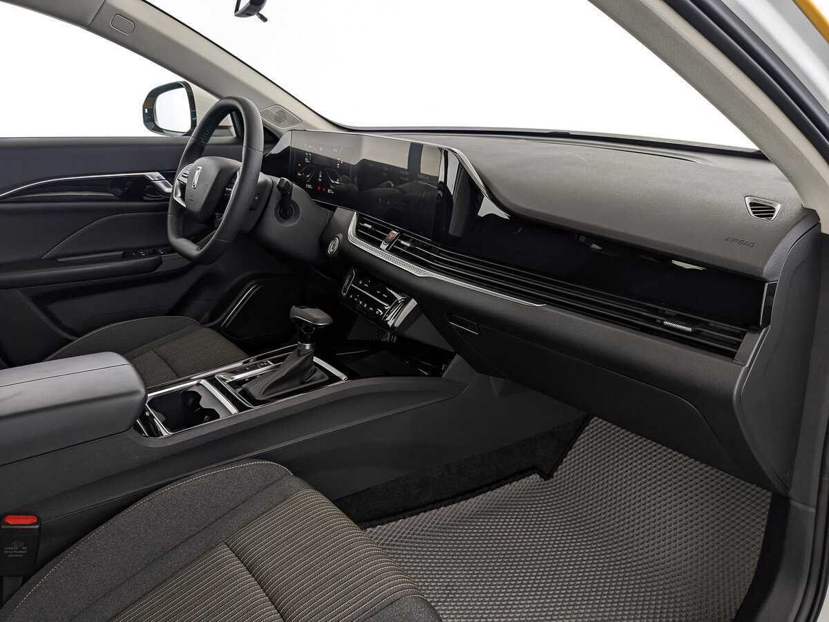 FAW Bestune B70, 2023 Фото №12