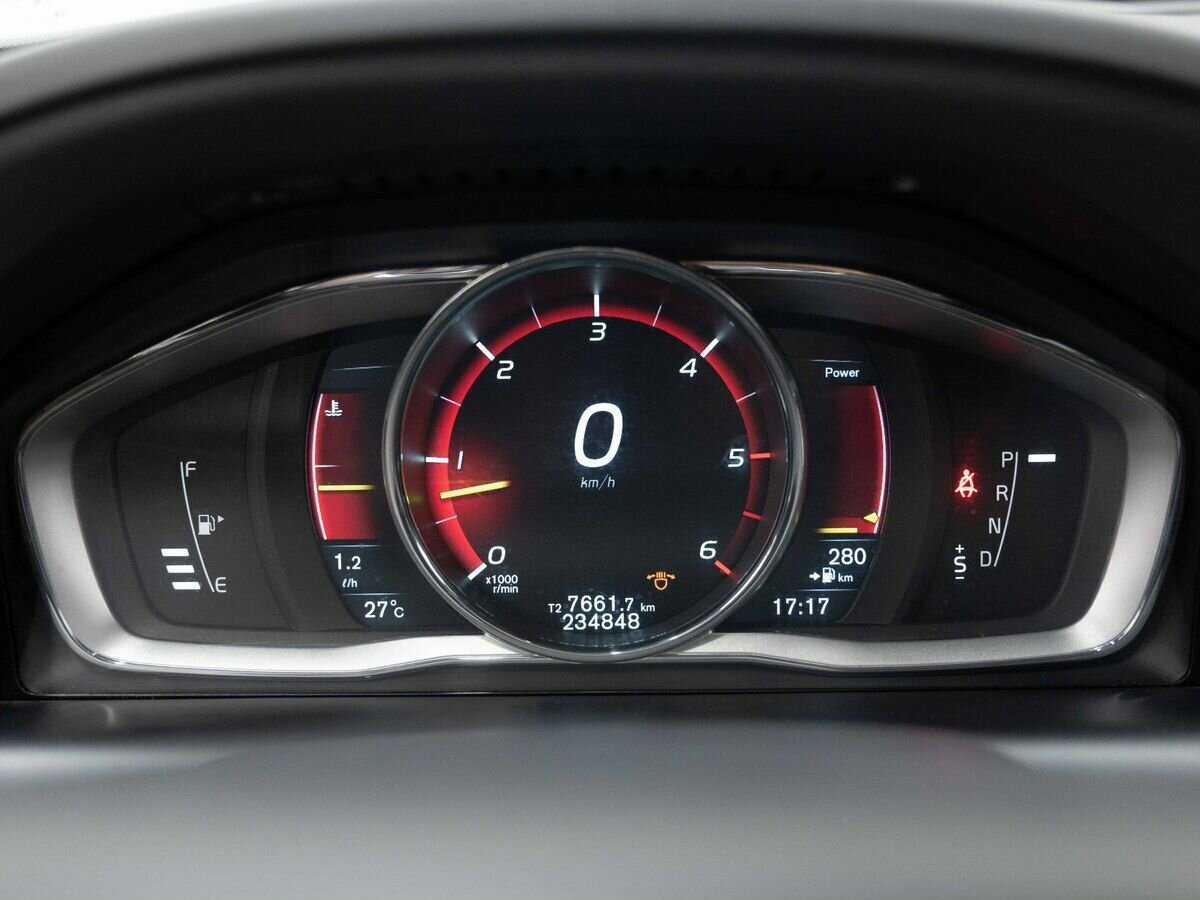 Volvo XC60, 2014 Фото №17