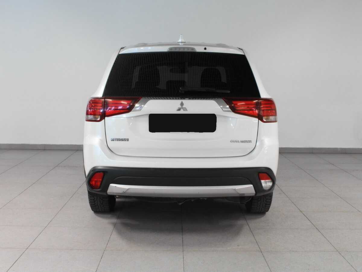 Mitsubishi Outlander, 2017 Фото №6