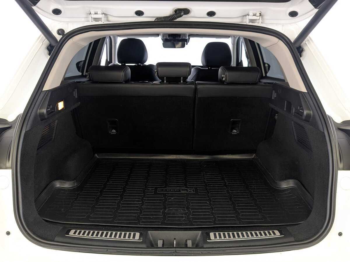 Exeed LX, 2022 Фото №9