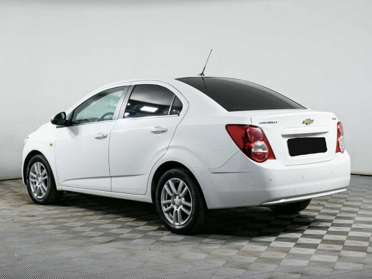 Chevrolet Aveo, 2013 Фото №6