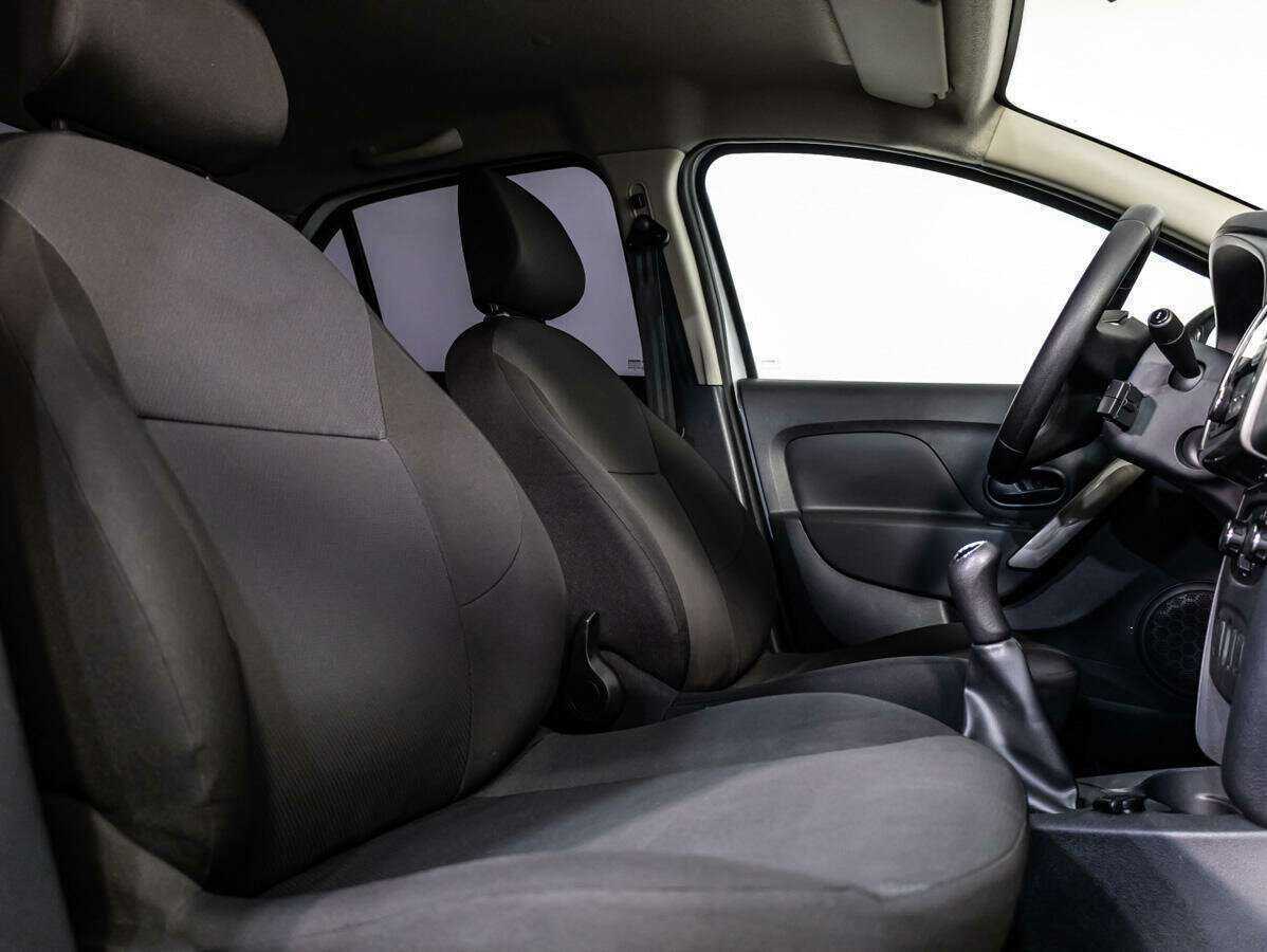 Renault Logan, 2019 Фото №10