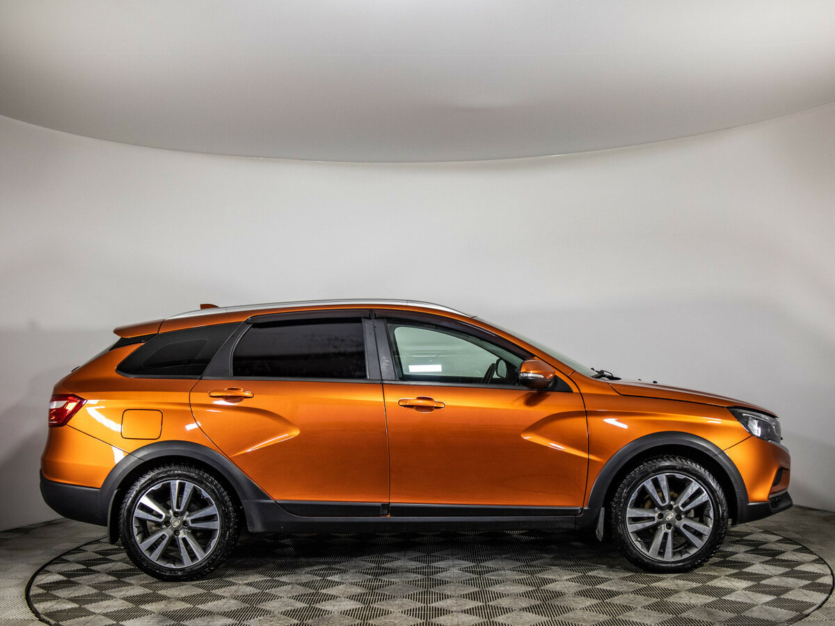 Lada (ВАЗ) Vesta SW I, 2019 Фото №4