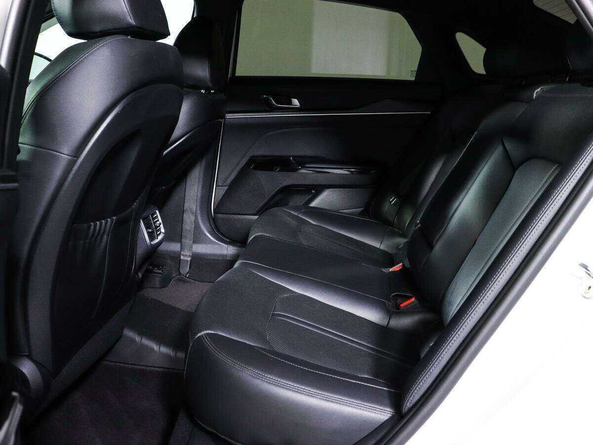 Kia K5, 2021 Фото №8