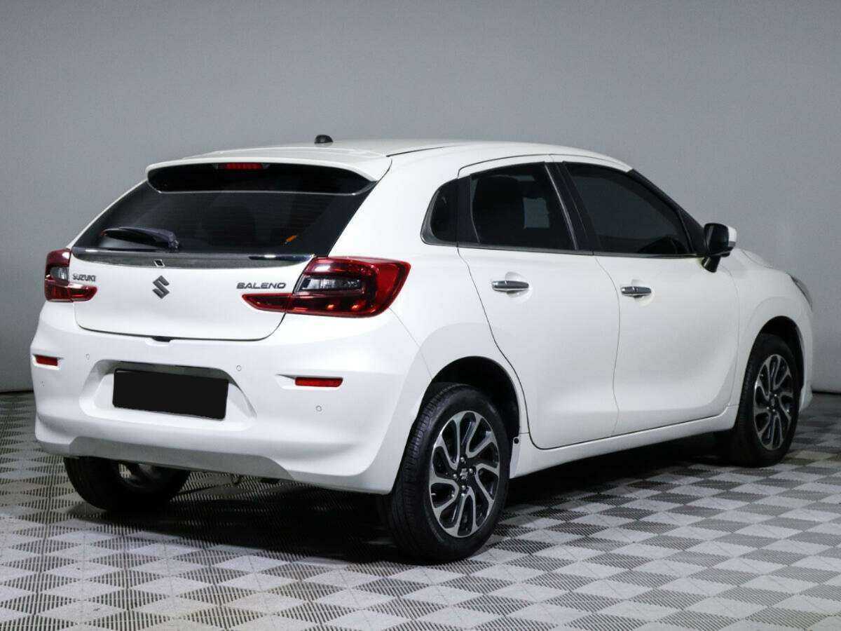 Suzuki Baleno, 2022 Фото №5