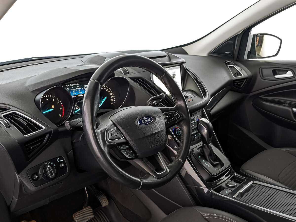 Ford Kuga, 2018 Фото №11