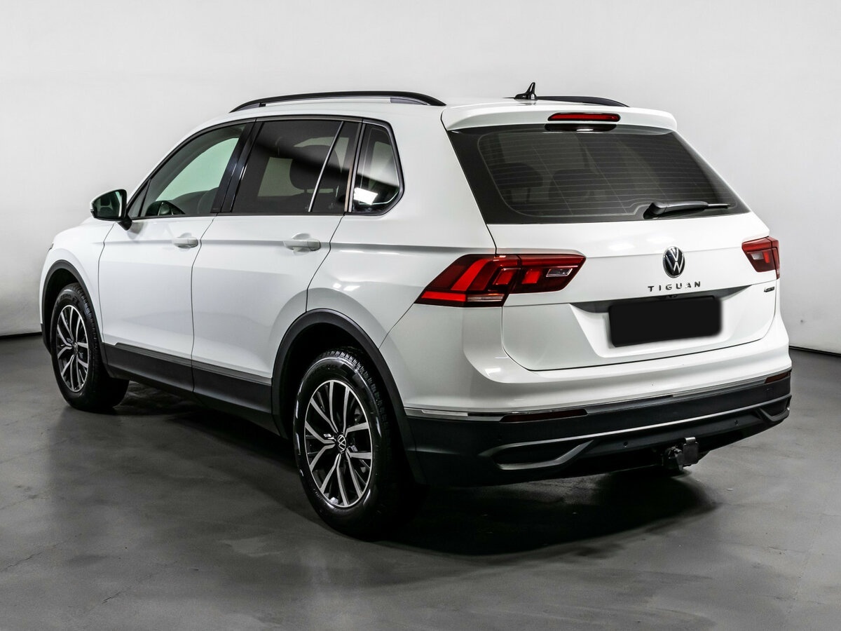 Volkswagen Tiguan II Рестайлинг, 2022 Фото №7