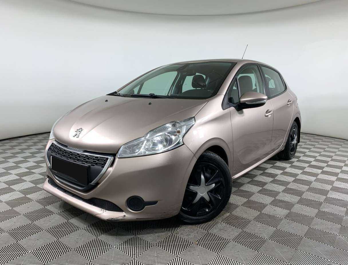 Peugeot 208, 2013 Фото №1