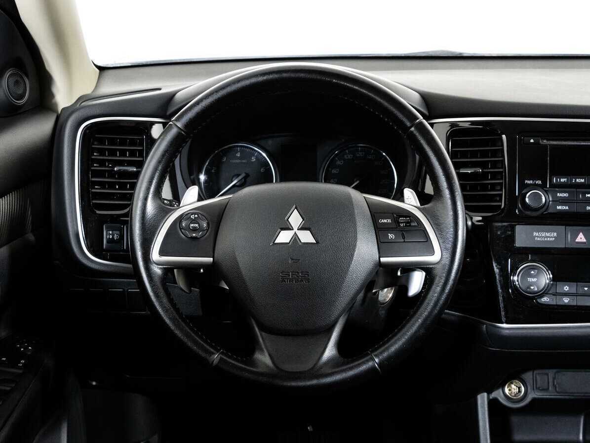 Mitsubishi Outlander, 2014 Фото №8
