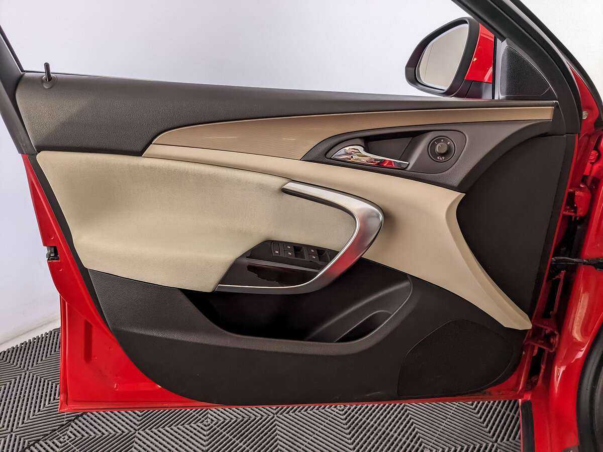 Opel Insignia, 2012 Фото №14