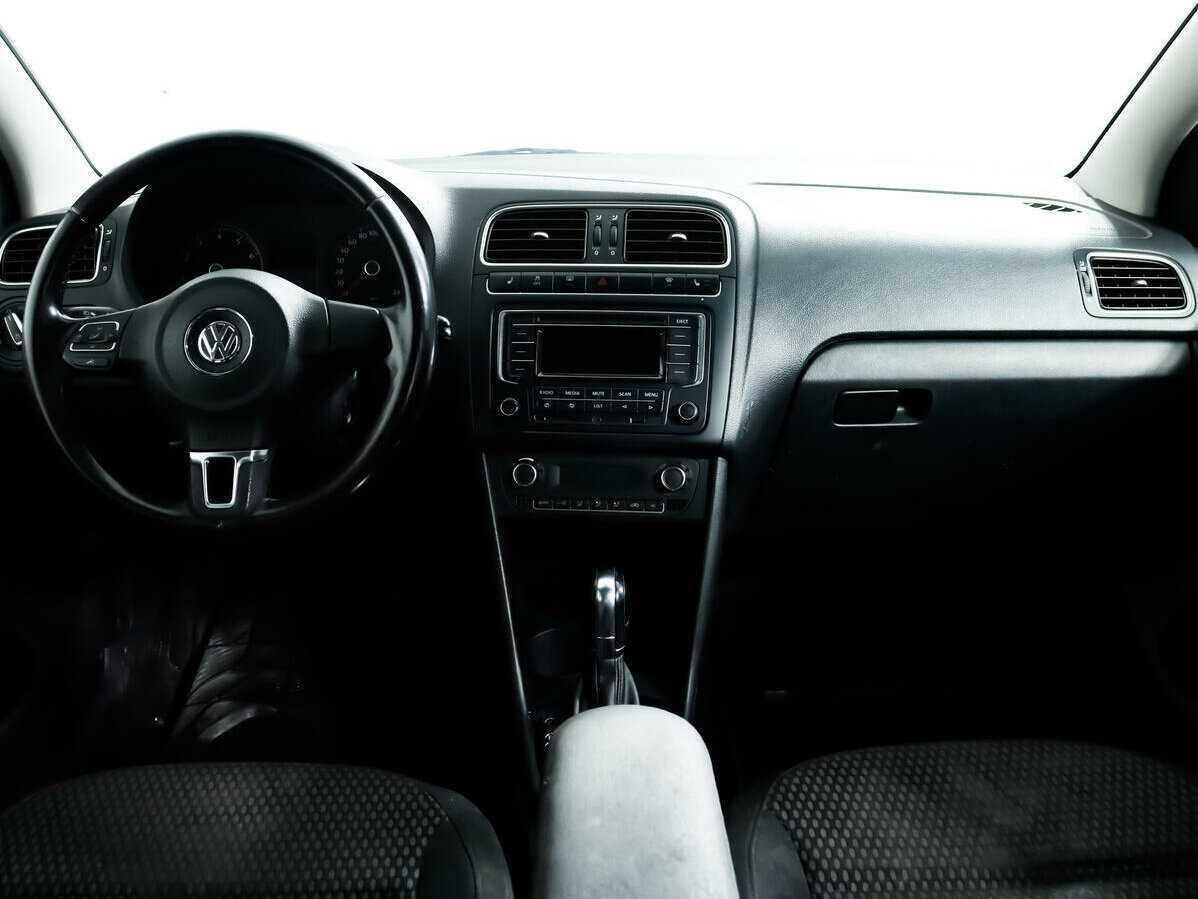 Volkswagen Polo, 2012 Фото №11
