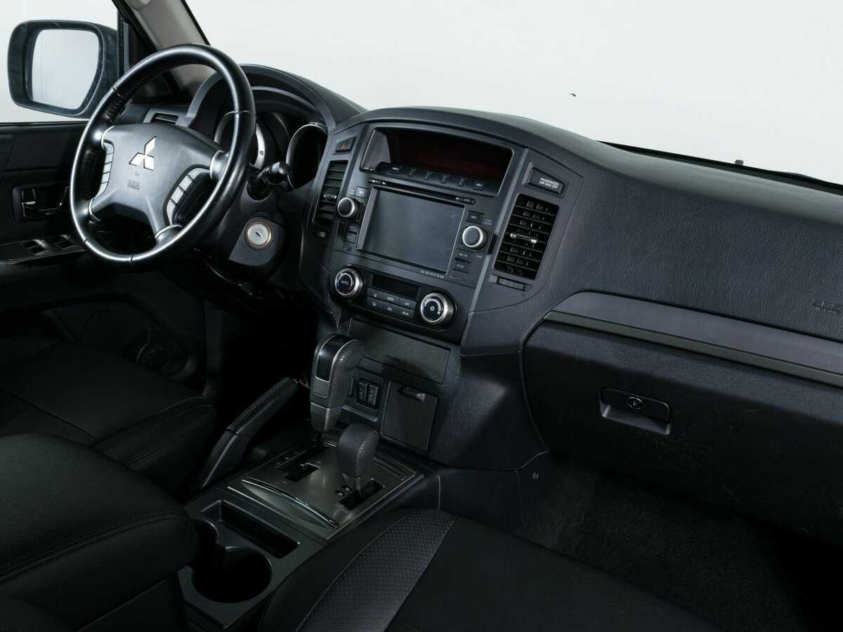Mitsubishi Pajero, 2012 Фото №8