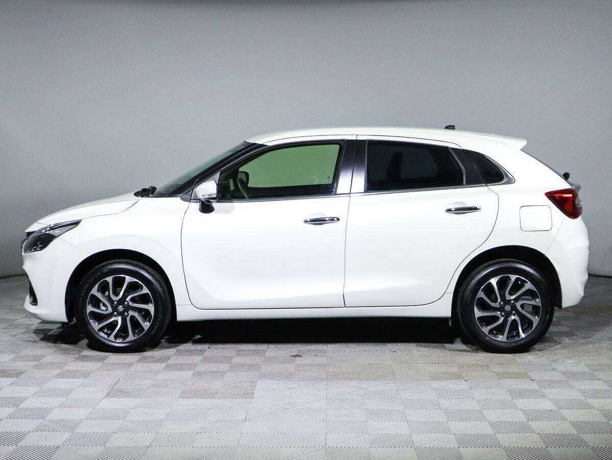 Suzuki Baleno, 2022 Фото №8