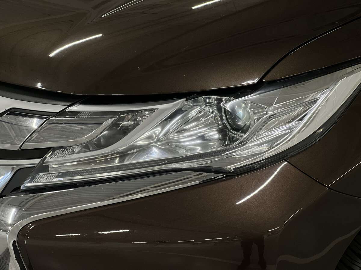 Mitsubishi Pajero Sport, 2018 Фото №16