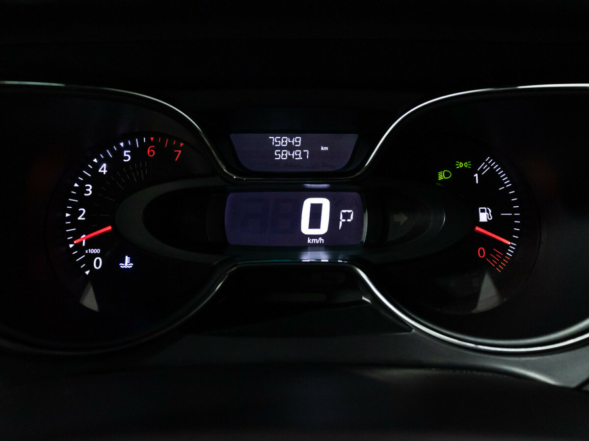 Renault Kaptur I, 2017 Фото №12