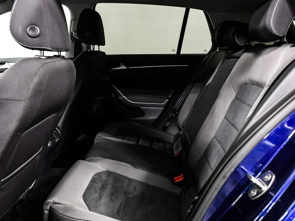 Volkswagen Golf, 2018 Фото №12