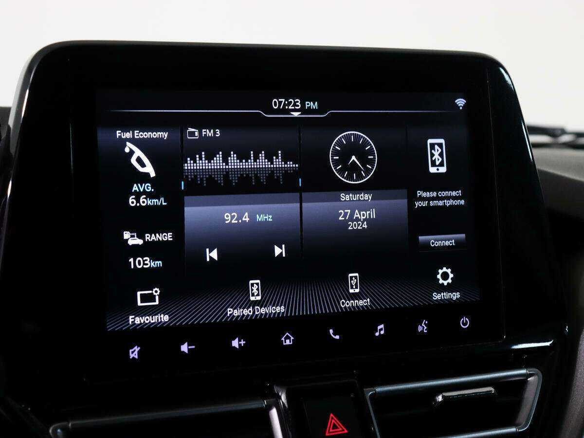 Suzuki Baleno, 2023 Фото №21