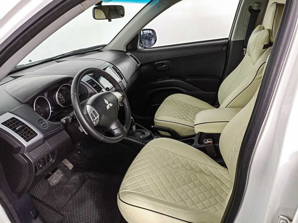 Mitsubishi Outlander, 2012 Фото №16