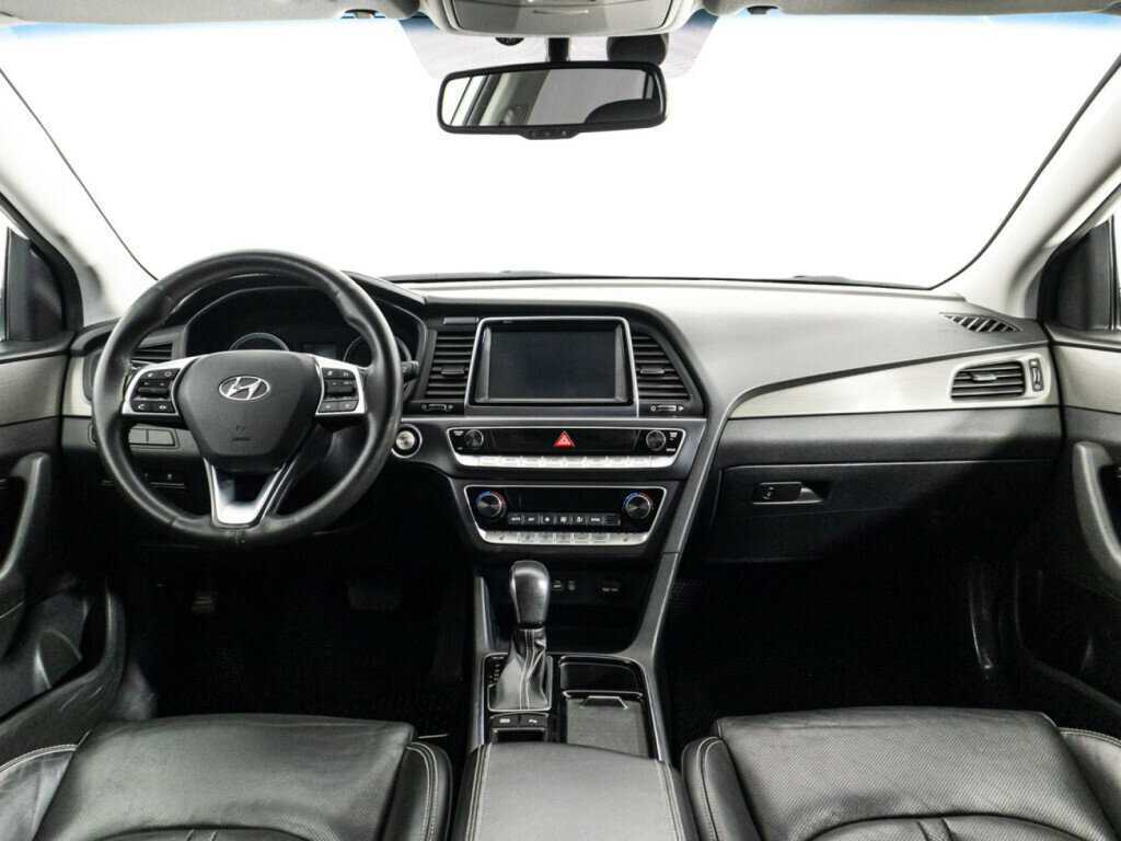 Hyundai Sonata, 2019 Фото №13