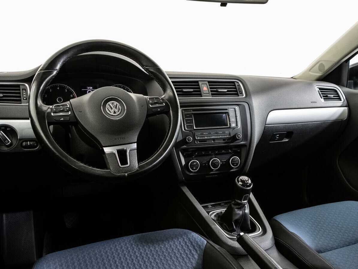 Volkswagen Jetta, 2013 Фото №9