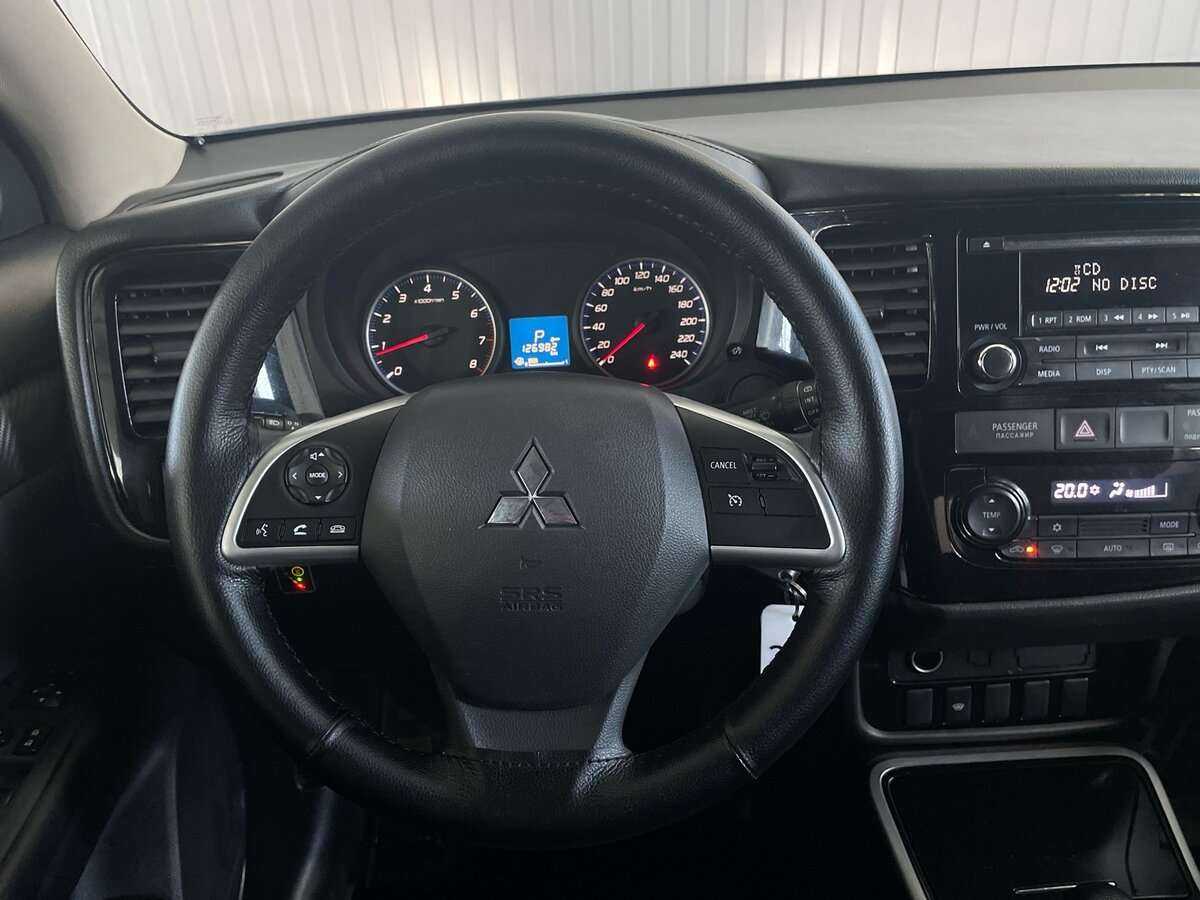Mitsubishi Outlander, 2018 Фото №10