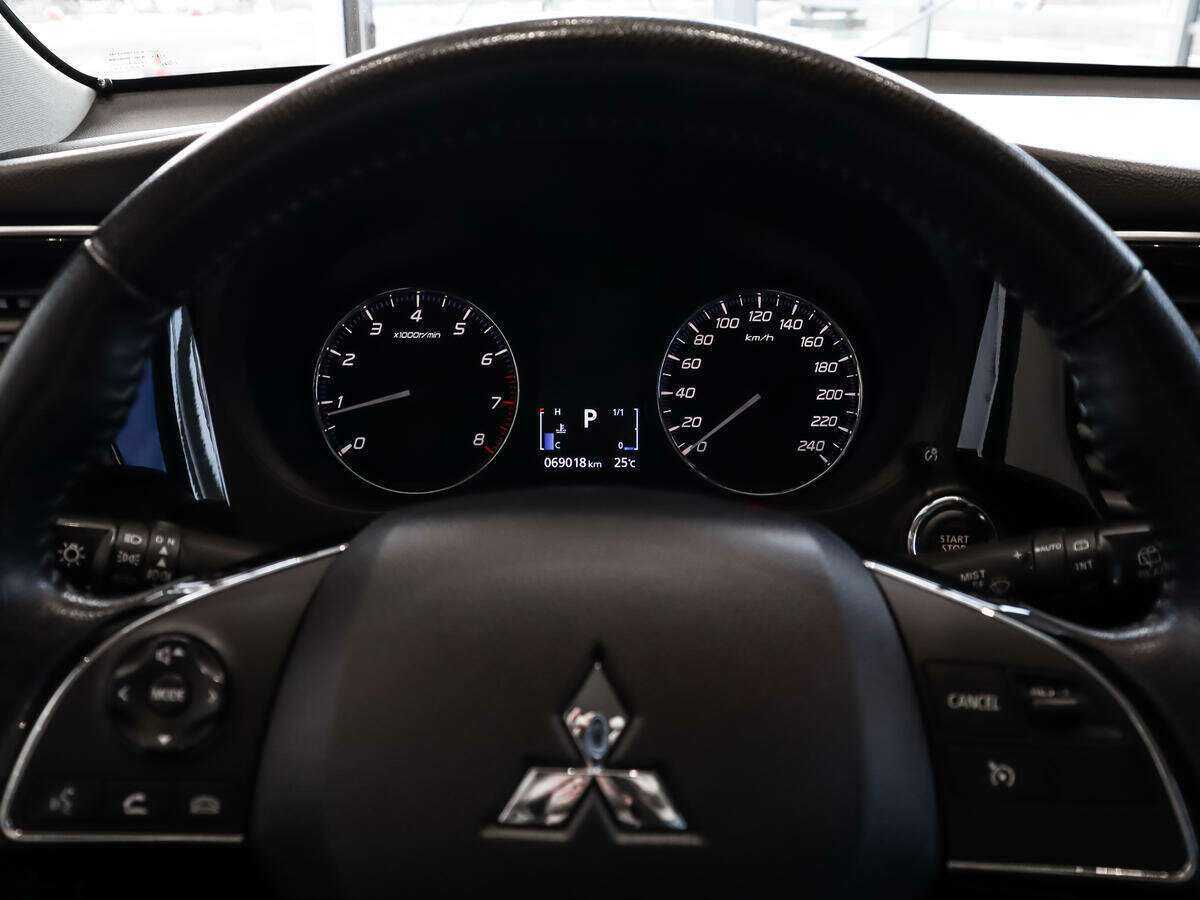 Mitsubishi Outlander, 2019 Фото №18
