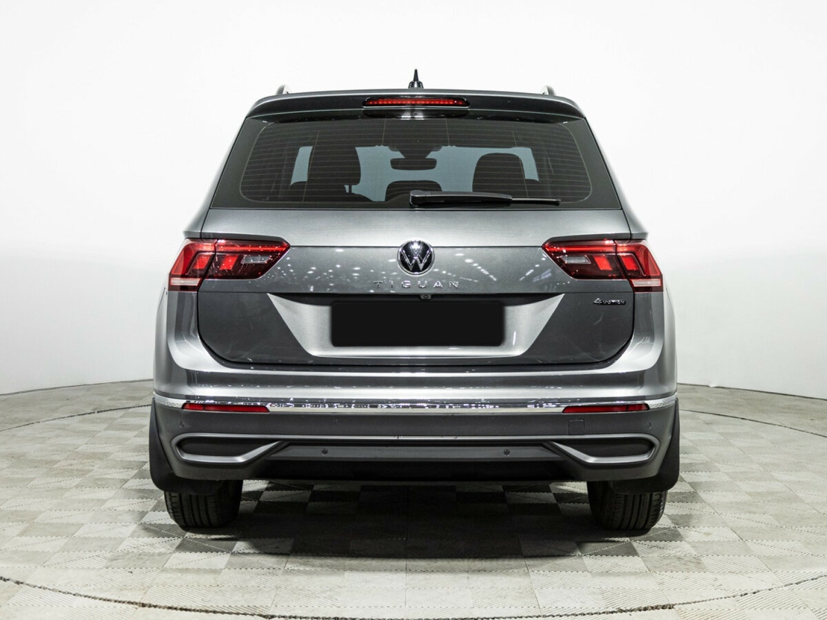Volkswagen Tiguan II Рестайлинг, 2022 Фото №6