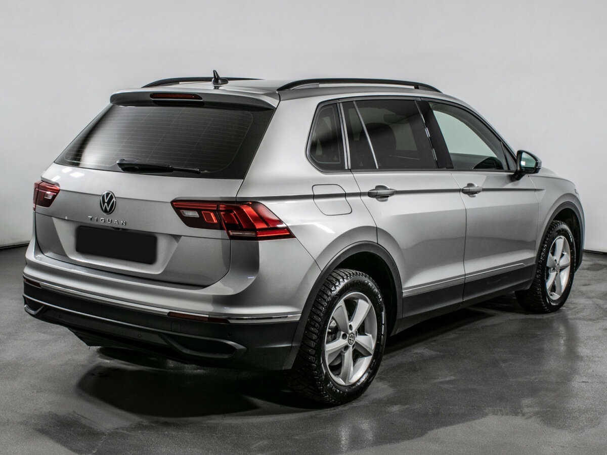 Volkswagen Tiguan II Рестайлинг, 2021 Фото №5